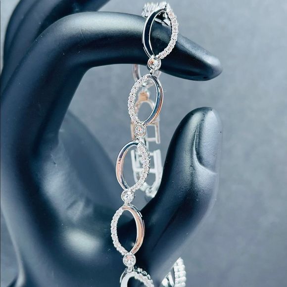 Oval 925 Sterling Silver bangle bracelet - Picture 4 of 6